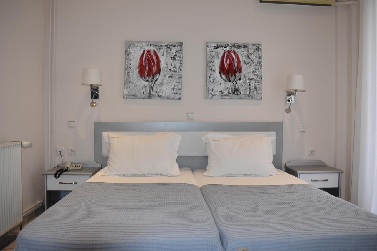 Marinis Boutique Rooms Nea Iraklitsa Екстериор снимка